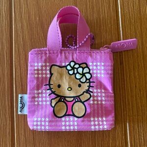 ALOHA Collection Hello Kitty Tiny Tripper 🌸🌸🌸
